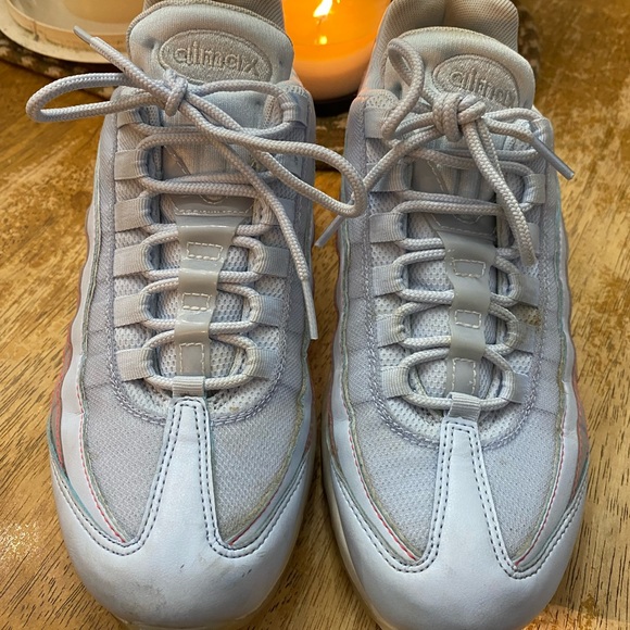 Ladies Nike Air max - Picture 3 of 6